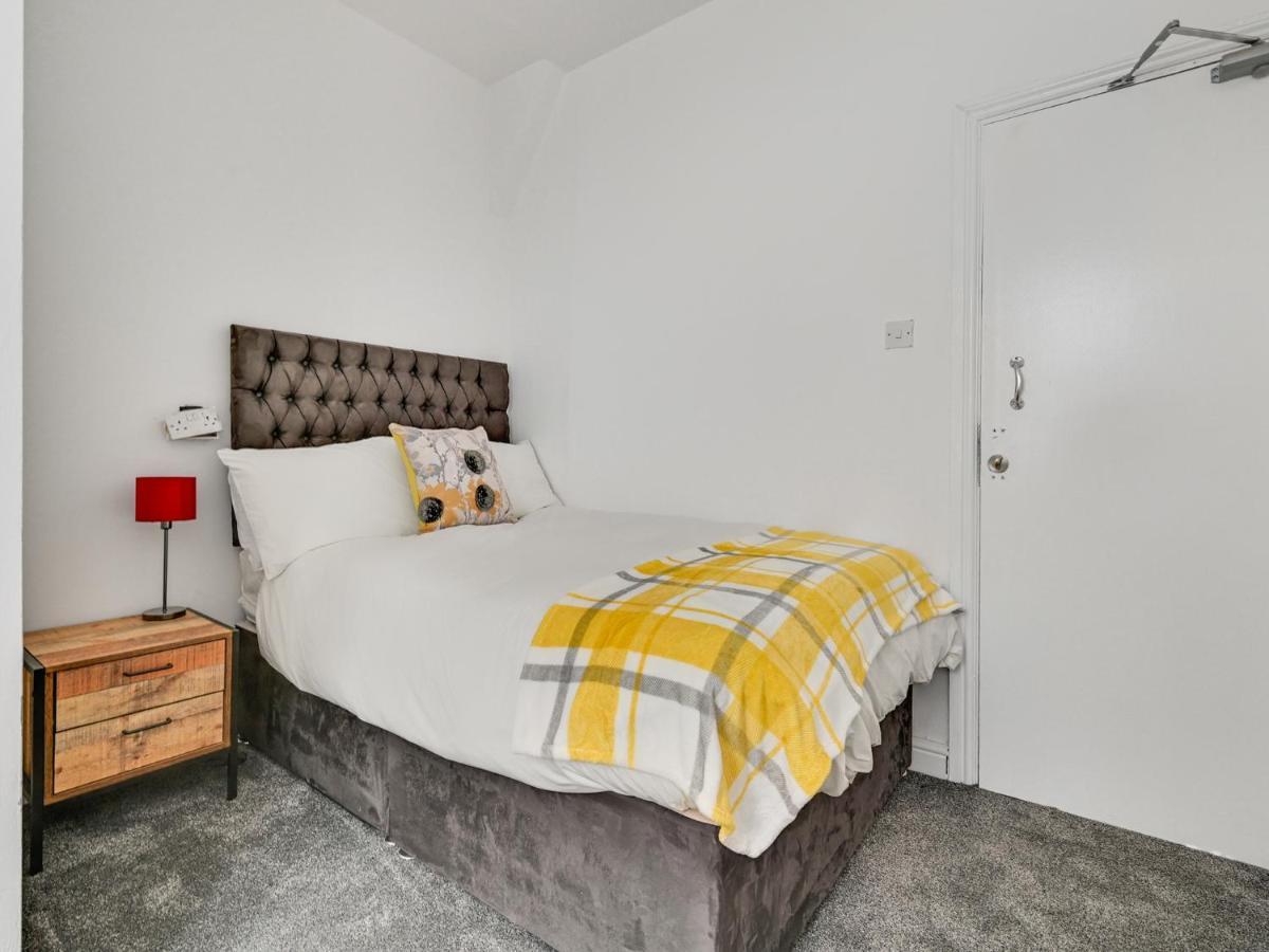 Albert View Rooms Манчестер Екстер'єр фото
